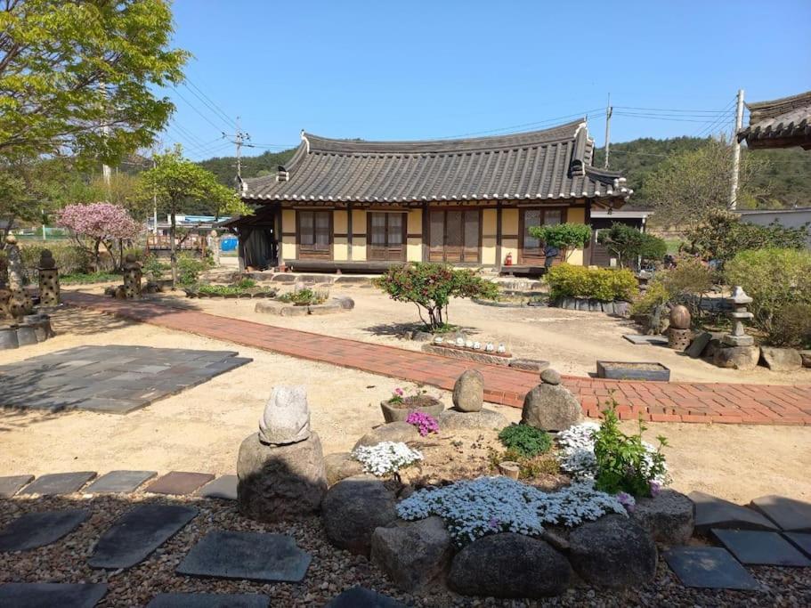 Yasun Gallery Gyeongju Luaran gambar